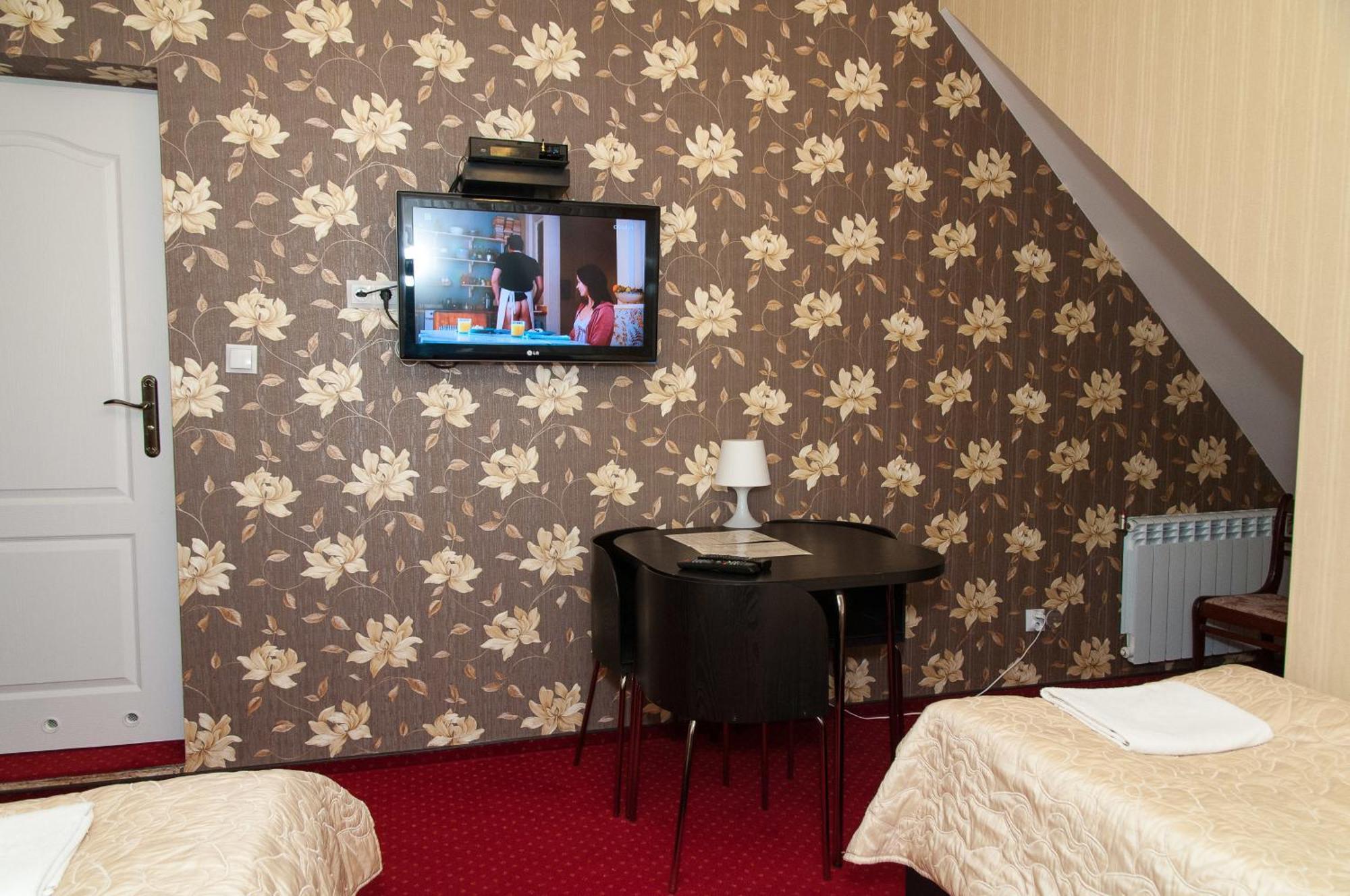 Bed and Breakfast "Arkadia" Остроленка Екстер'єр фото