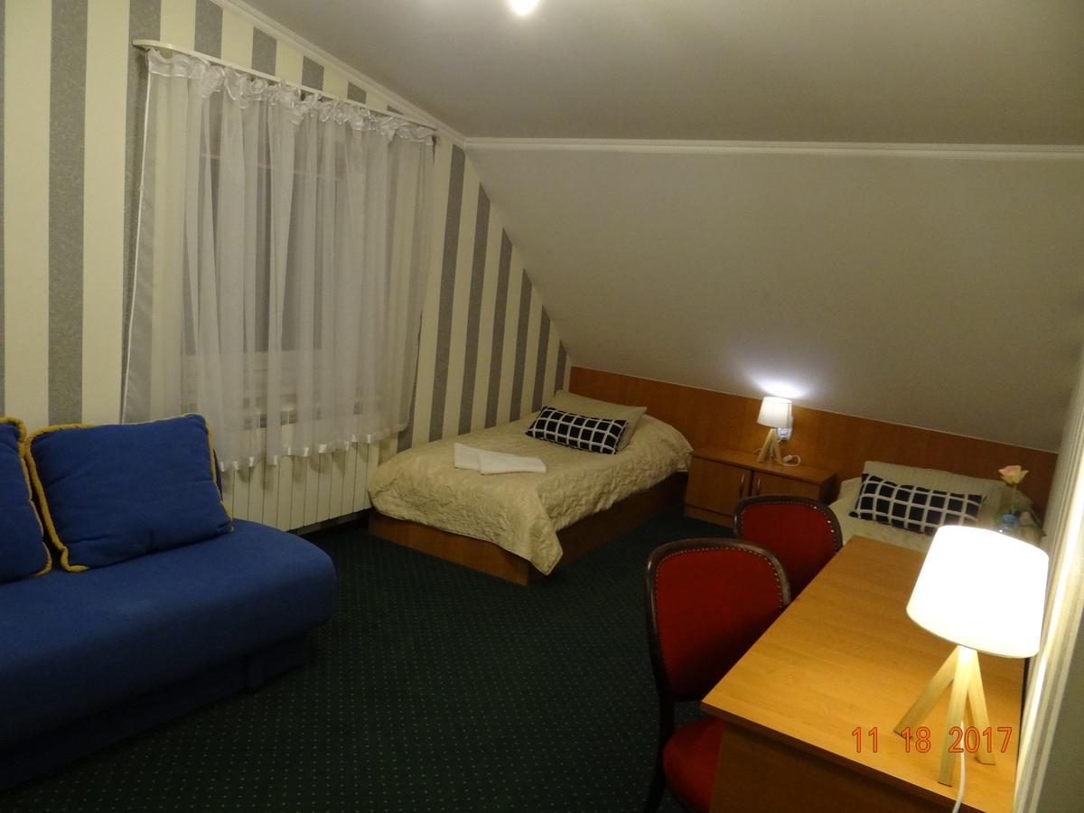 Bed and Breakfast "Arkadia" Остроленка Екстер'єр фото