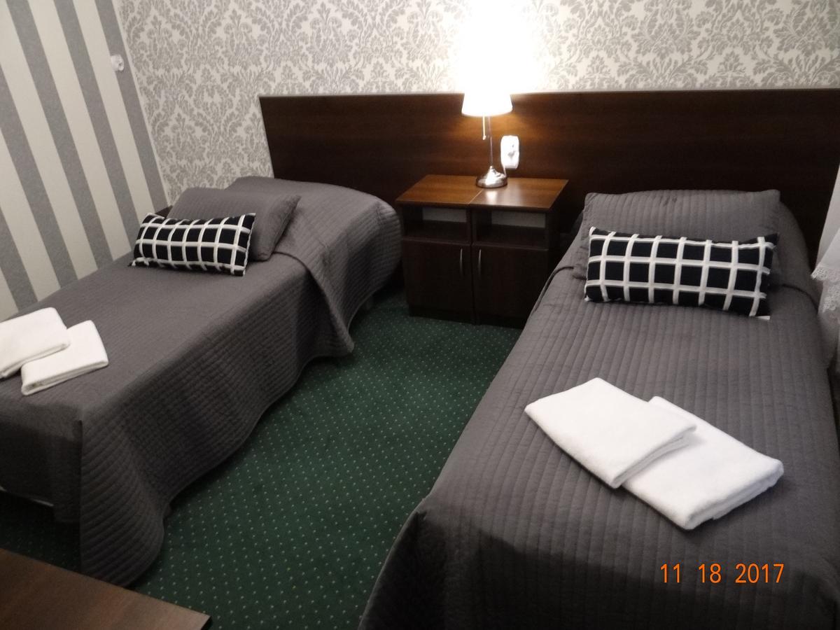 Bed and Breakfast "Arkadia" Остроленка Екстер'єр фото