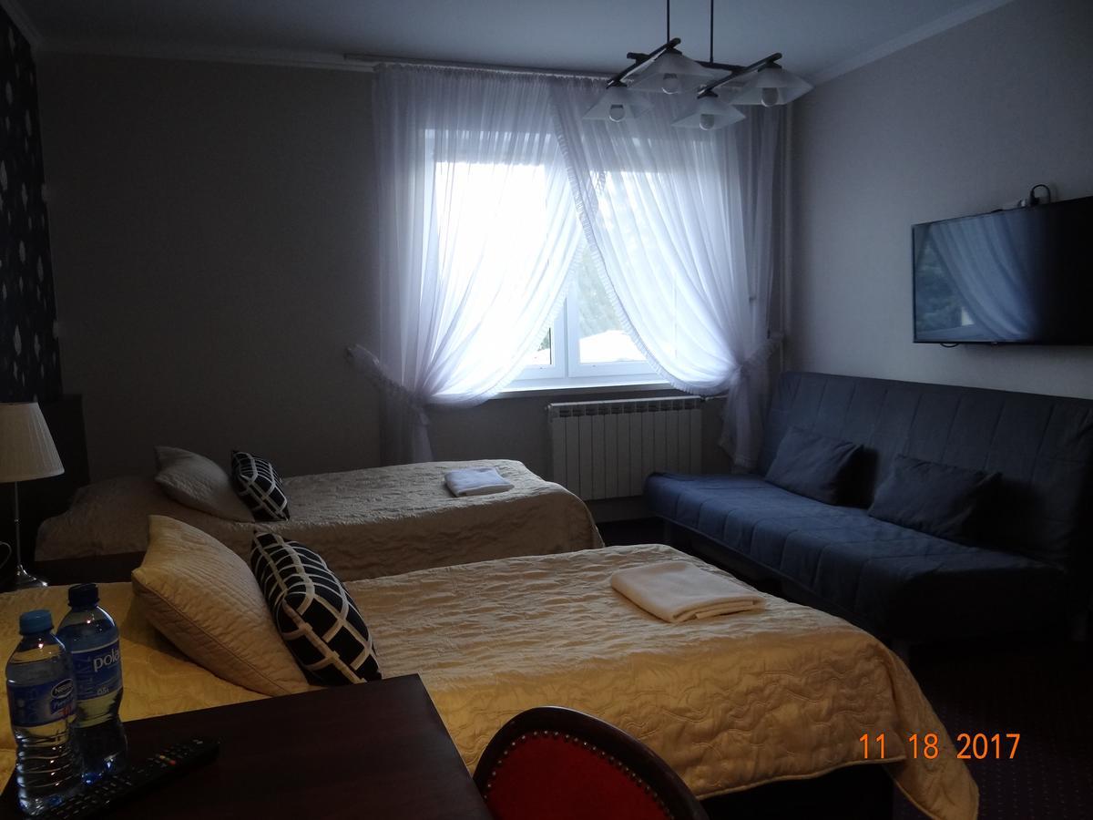 Bed and Breakfast "Arkadia" Остроленка Екстер'єр фото